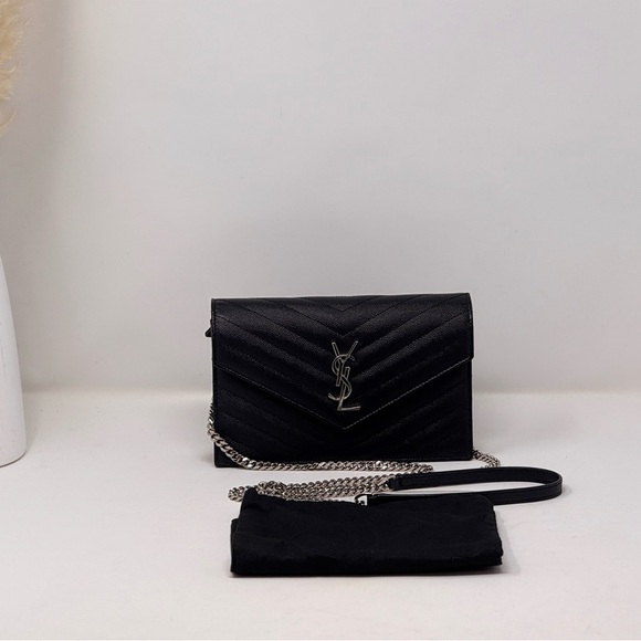 Yves Saint Laurent Handbags - 💯💎Authentic💎 Saint Laurent Calfskin Envelope Black Leather Wallet On Chain